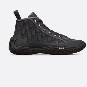 Men dior B28 high sneakers boots size 9 black